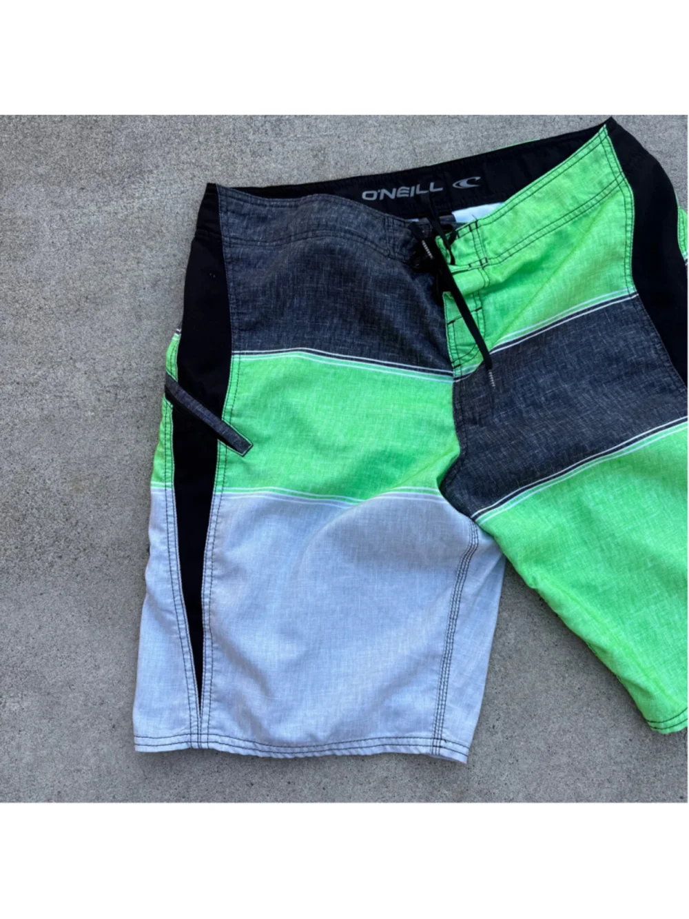 O'Neill Men's Colorblock Board Shorts W/ Zipper Pockets Size L